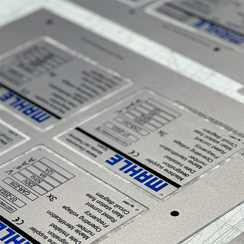 “Aluminium