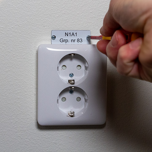 Étiquette gravée en plastique